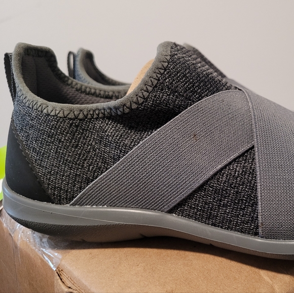 Swiftwater Cross-Strap Static Slate Grey (W6) - Picture 7 of 8